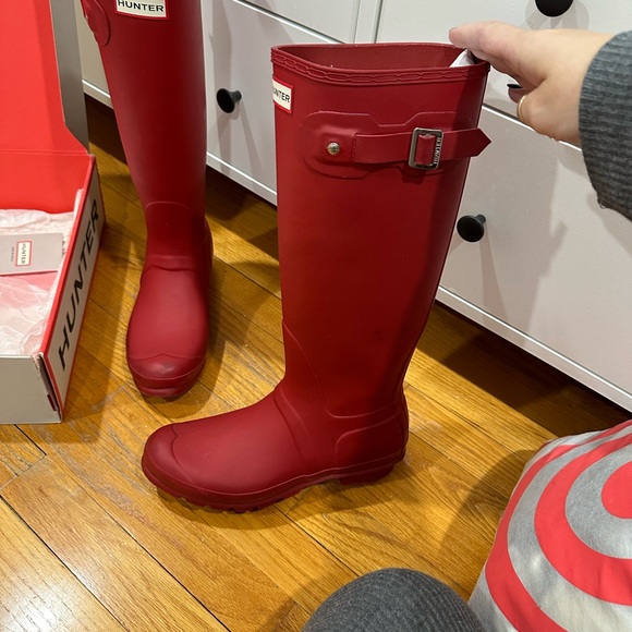 Women's HUNTER Original Tall Rain Boots - Picture 4 of 8
